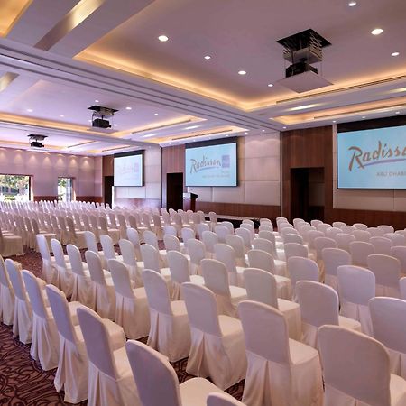 Radisson Blu Hotel, Abu Dhabi Yas Island Business photo