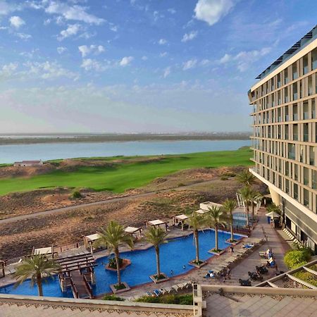 Radisson Blu Hotel, Abu Dhabi Yas Island Exterior photo