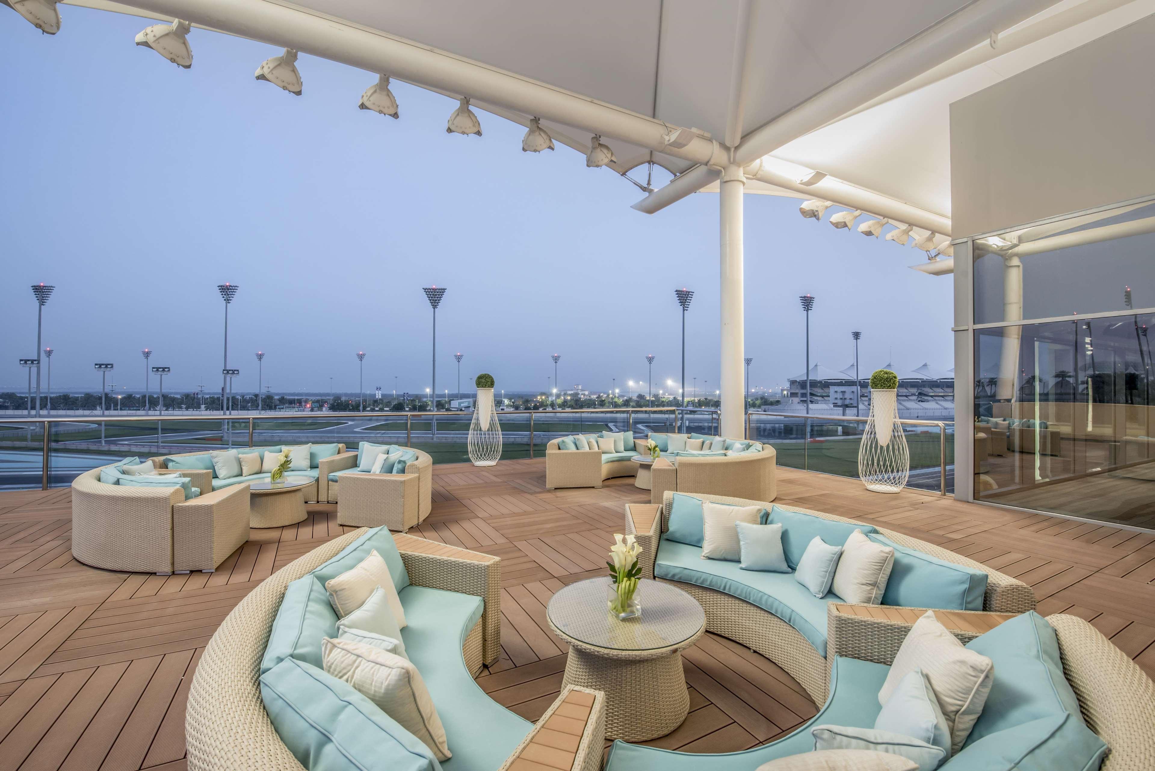 Radisson Blu Hotel, Abu Dhabi Yas Island Exterior photo